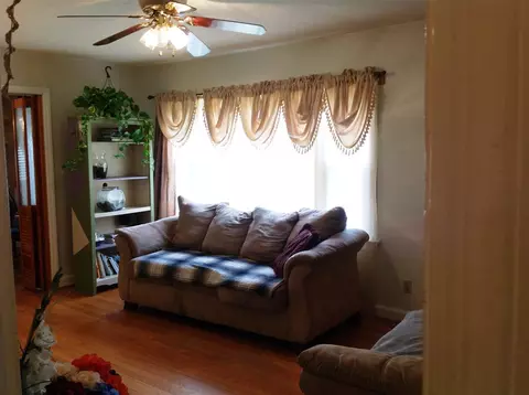 406 E Park St, Cary, NC 27511 photo 11