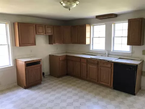 3016 Ruth St, Durham, NC 27704 photo 2