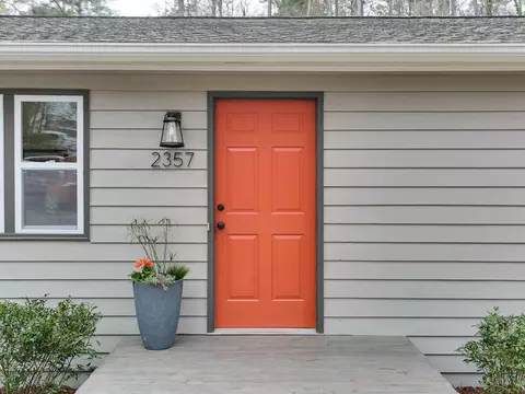 2357 Huron St, Durham, NC 27701 photo 2