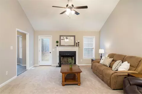 809 Rainer Ct, Garner, NC 27529 photo 2