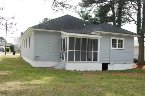 208 E K St, Erwin, NC 28339 photo 14