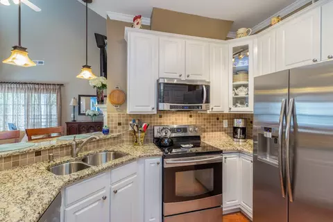 1011 Red Hat Ln, Durham, NC 27713 photo 8