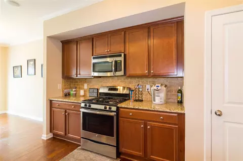 2045 October Dr, Durham, NC 27703 photo 5