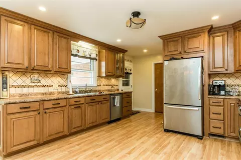6324 Tryon Rd, Cary, NC 27518 photo 5