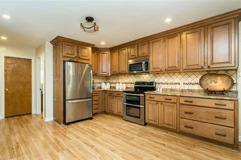 6324 Tryon Rd, Cary, NC 27518 photo 6