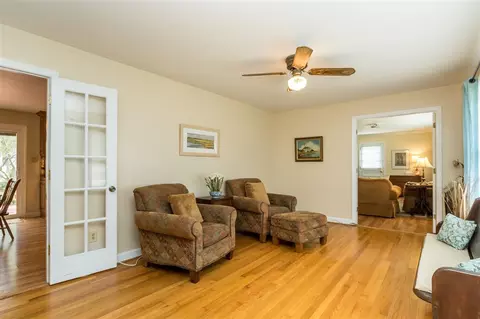 6324 Tryon Rd, Cary, NC 27518 photo 3