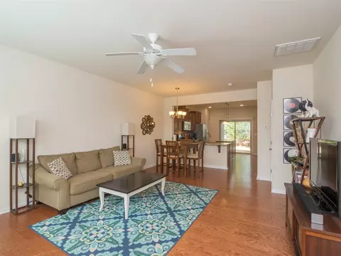 12 Pocono Dr, Durham, NC 27705 photo 4