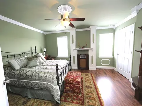 302 Sylvias Ct, Durham, NC 27703 photo 15