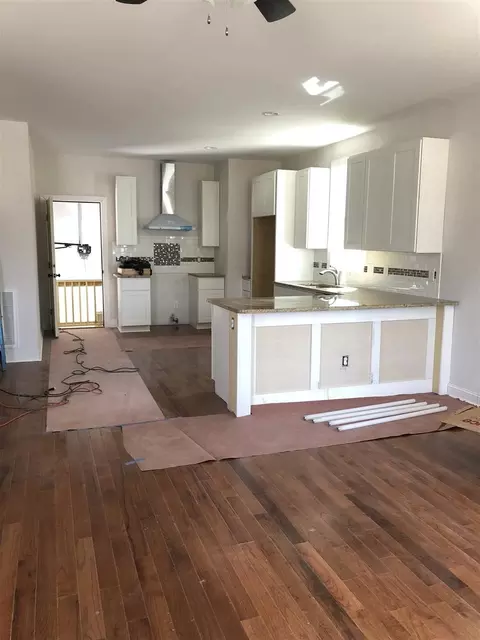 2405 E Weaver St, Durham, NC 27707 photo 3