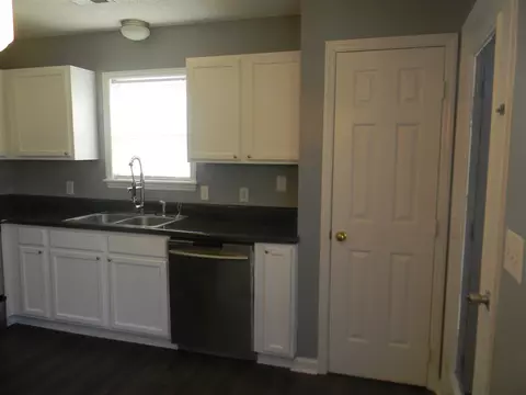 117 Shadow Bend Ln, Selma, NC 27576 photo 12