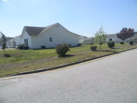 117 Shadow Bend Ln, Selma, NC 27576 photo 6