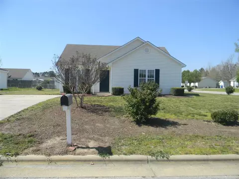 117 Shadow Bend Ln, Selma, NC 27576 photo 3