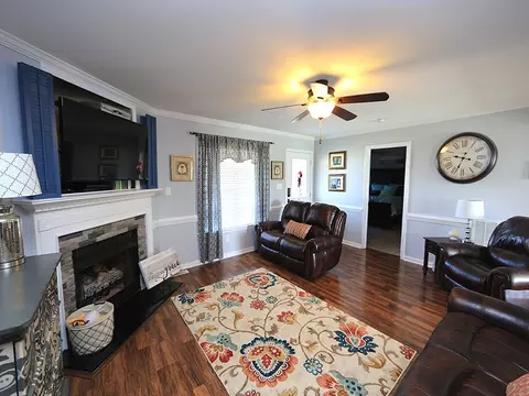 206 Jesse Dr, Smithfield, NC 27577 photo 6