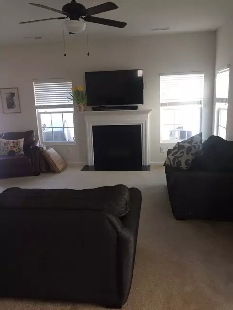 1323 Shiley Dr, Durham, NC 27704 photo 2