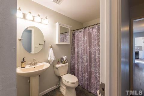 3718 Kenmore Rd, Durham, NC 27705 photo 10