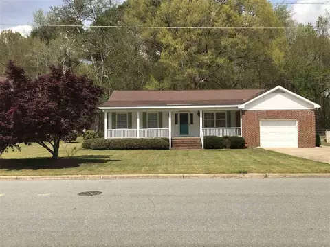 421 Bennett Dr, Selma, NC 27576 photo 2