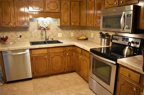 103 Boldleaf Ct, Cary, NC 27513 photo 4