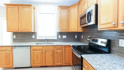 1712 Ashley Downs Dr, Apex, NC 27502 photo 10