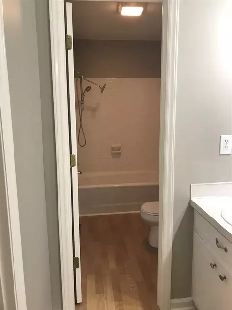 5114 Autumn Dr, Durham, NC 27712 photo 11