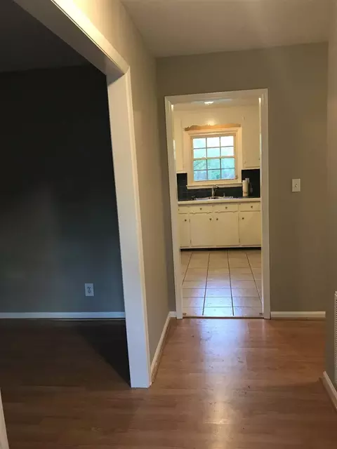 5114 Autumn Dr, Durham, NC 27712 photo 2