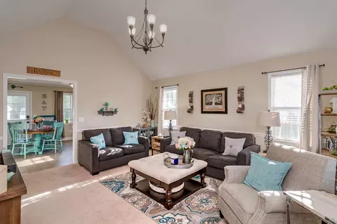 30 Hemlock Ct, Angier, NC 27501 photo 5