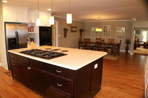 705 Old Post Rd, Erwin, NC 28339 photo 6