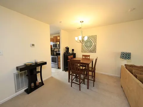 21 Georgetown Ct, Durham, NC 27705 photo 5