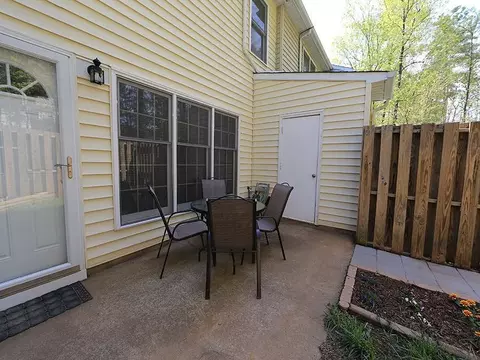 21 Georgetown Ct, Durham, NC 27705 photo 12