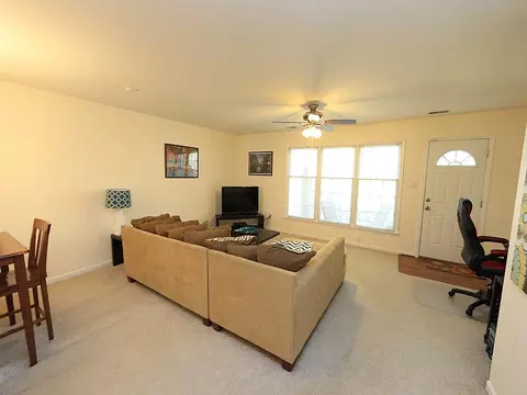 21 Georgetown Ct, Durham, NC 27705 photo 4