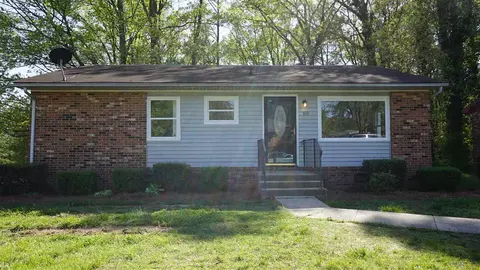 840 Waring St, Durham, NC 27704 photo 1