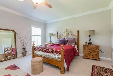 390 Barnhill Ln, Wake Forest, NC 27587 photo 13