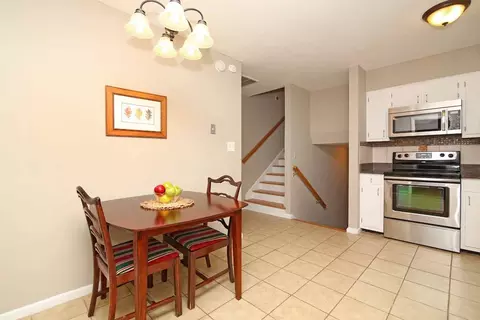 416 E Millbrook Rd, Raleigh, NC 27609 photo 7