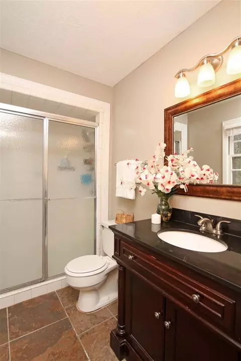 416 E Millbrook Rd, Raleigh, NC 27609 photo 15