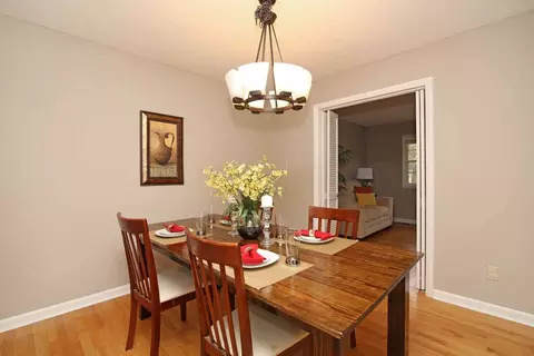 416 E Millbrook Rd, Raleigh, NC 27609 photo 5