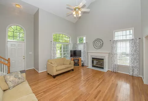 215 Calebra Way, Cary, NC 27519 photo 4