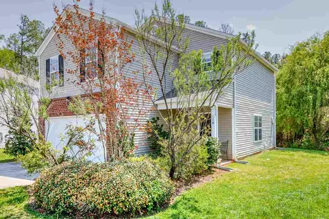 10 Bellmore Ct, Durham, NC 27703 photo 2