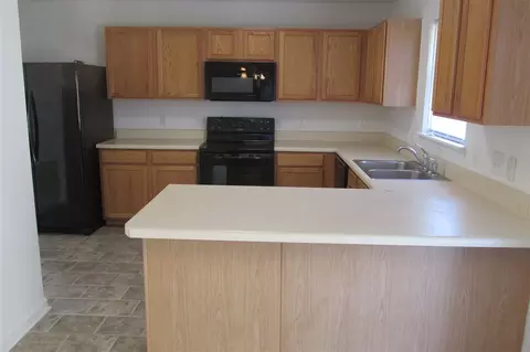 2005 Spring Creek Dr, Durham, NC 27704 photo 5