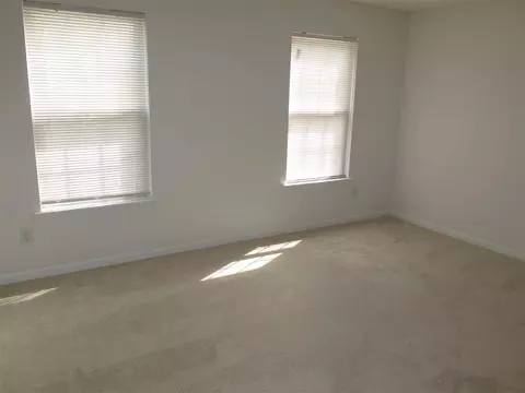 2005 Spring Creek Dr, Durham, NC 27704 photo 11