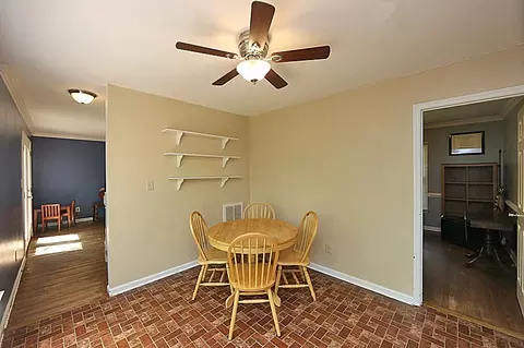 9 Fox Chase Ln, Durham, NC 27713 photo 4