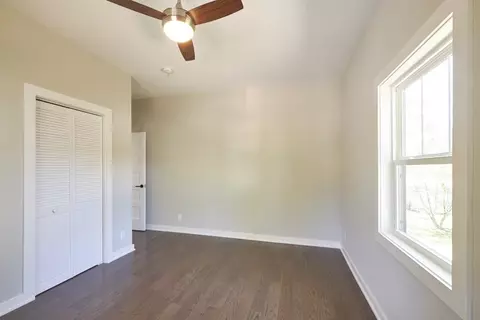 1203 Spruce St, Durham, NC 27701 photo 8