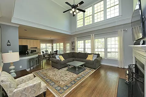 100 Forest Brook Dr, Cary, NC 27519 photo 5