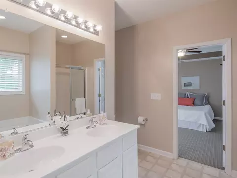 8 Stirrup Ln, Durham, NC 27703 photo 18