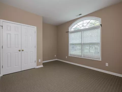 8 Stirrup Ln, Durham, NC 27703 photo 20