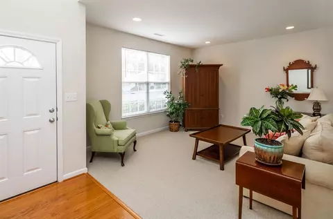 5601 Running Fox Ln, Durham, NC 27703 photo 11