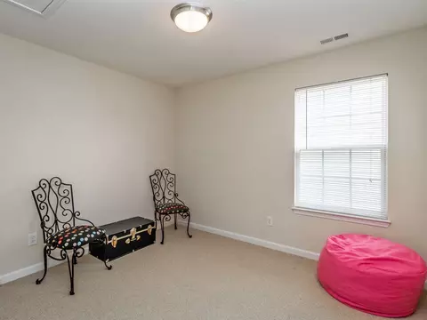 5601 Running Fox Ln, Durham, NC 27703 photo 19