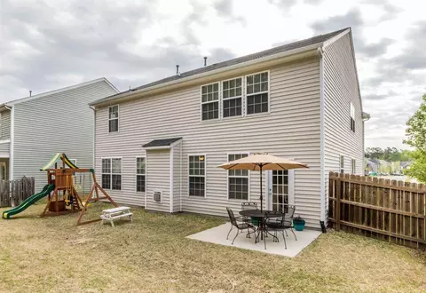 5601 Running Fox Ln, Durham, NC 27703 photo 23