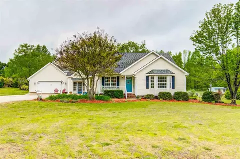 105 Millard Dr, Smithfield, NC 27577 photo 3