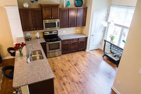 13 Prairie View Ct, Durham, NC 27703 photo 8