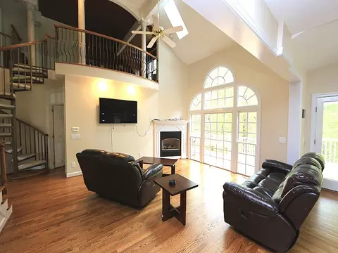 5625 Pine Dr, Raleigh, NC 27606 photo 7