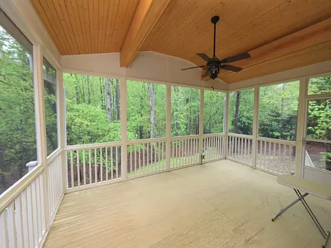 5625 Pine Dr, Raleigh, NC 27606 photo 20